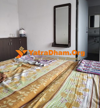 Parasdham Jamnagar 2 Bed AC Room
