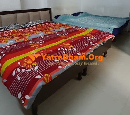 Amritsar Saajan Home Stay 4 Bed Non AC Room