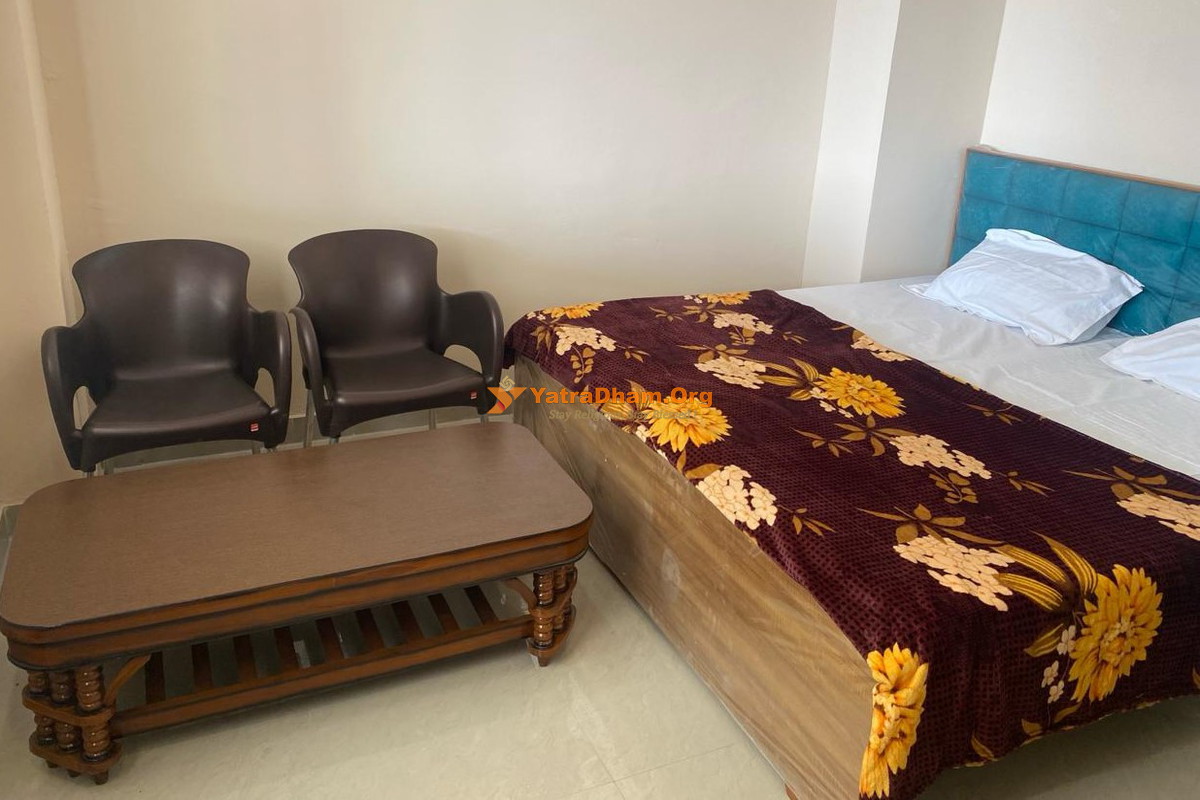 Palwal Brahman Dharamshala 2 Bed Room View