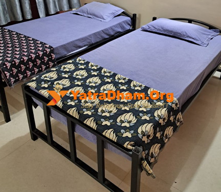 Koppa Goshale Hariharapura 2 Bed Non AC Room