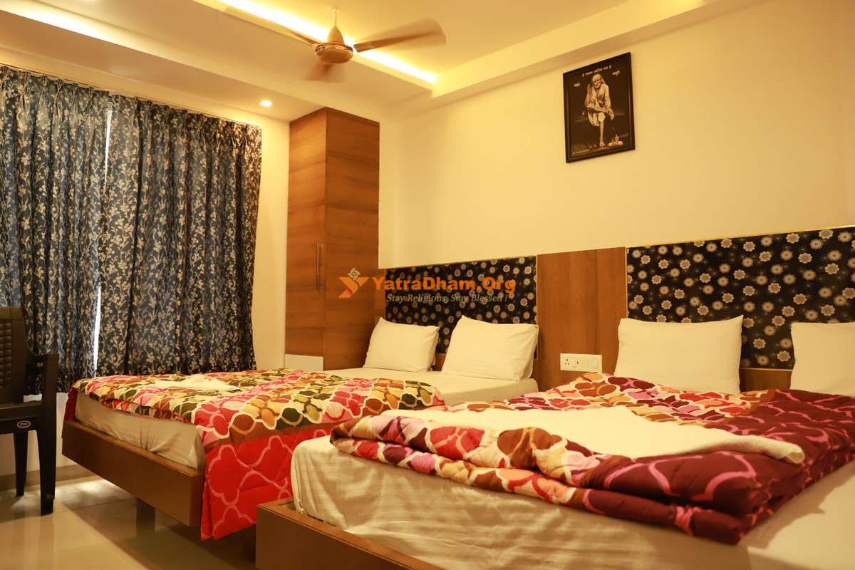 Shirdi Sai Tulasi Bhavan Shri Sai Annapurna Arya Vysya Satram Trust 4 Bed Room