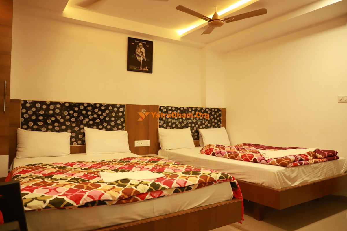 Shirdi Sai Tulasi Bhavan Shri Sai Annapurna Arya Vysya Satram Trust 4 Bed Room