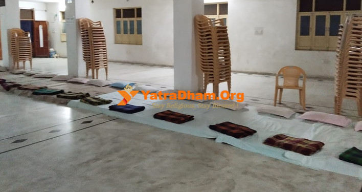 Shitalnath Jain Dharamshala (Thob Ki Vadi) Udaipur 2 Bed Room