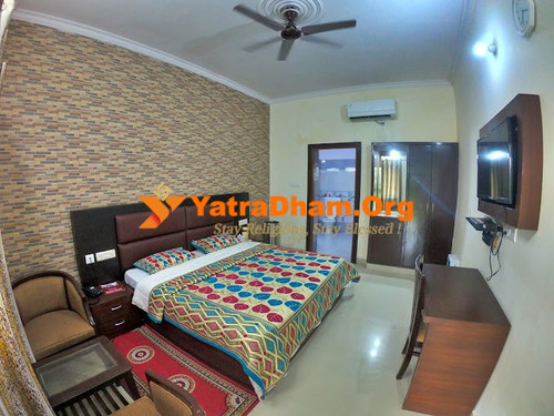 Kushinagar Rahi Pathik Niwas 2 Bed Room View