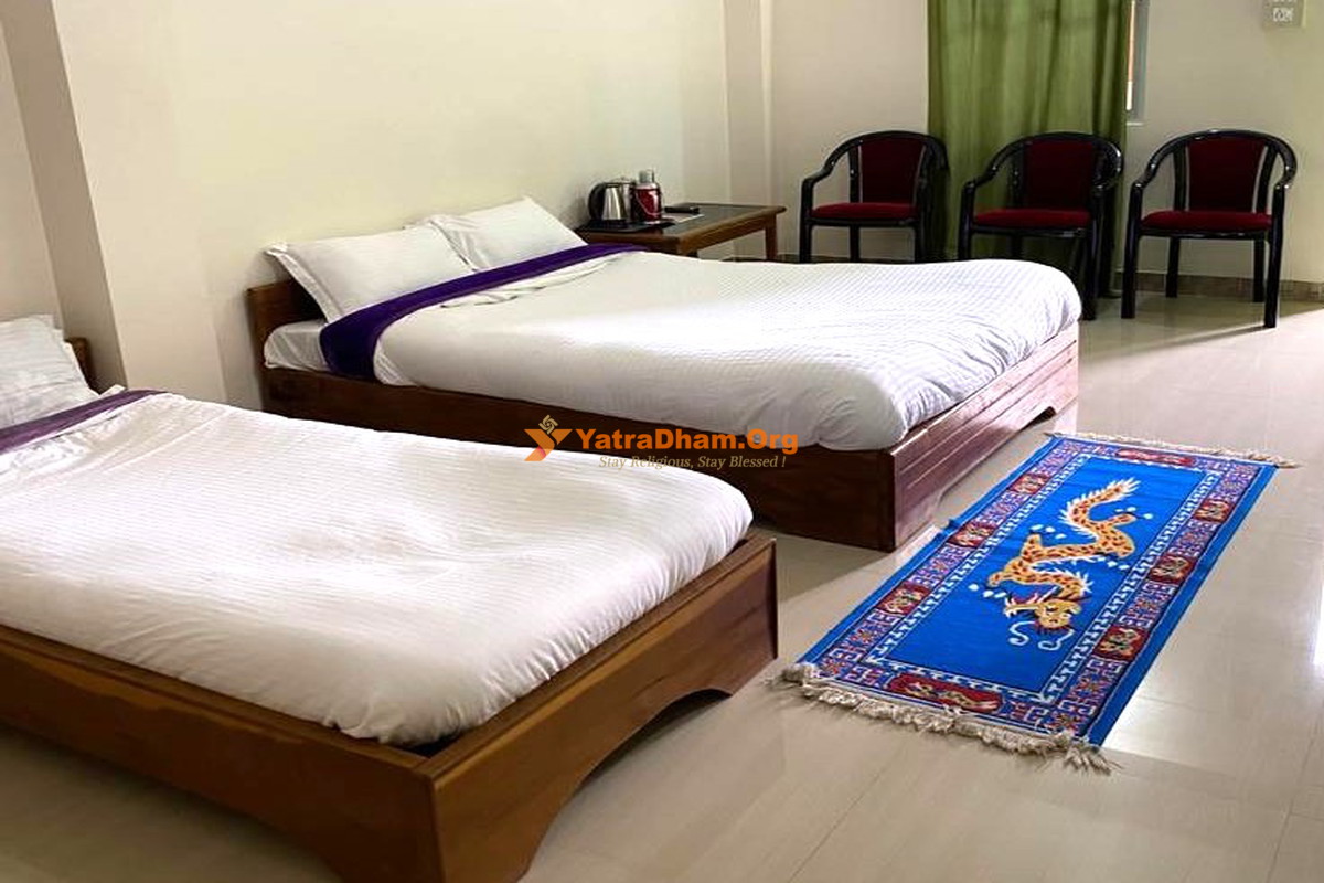 Dirang Keeduk Inn 3 Bed Room View