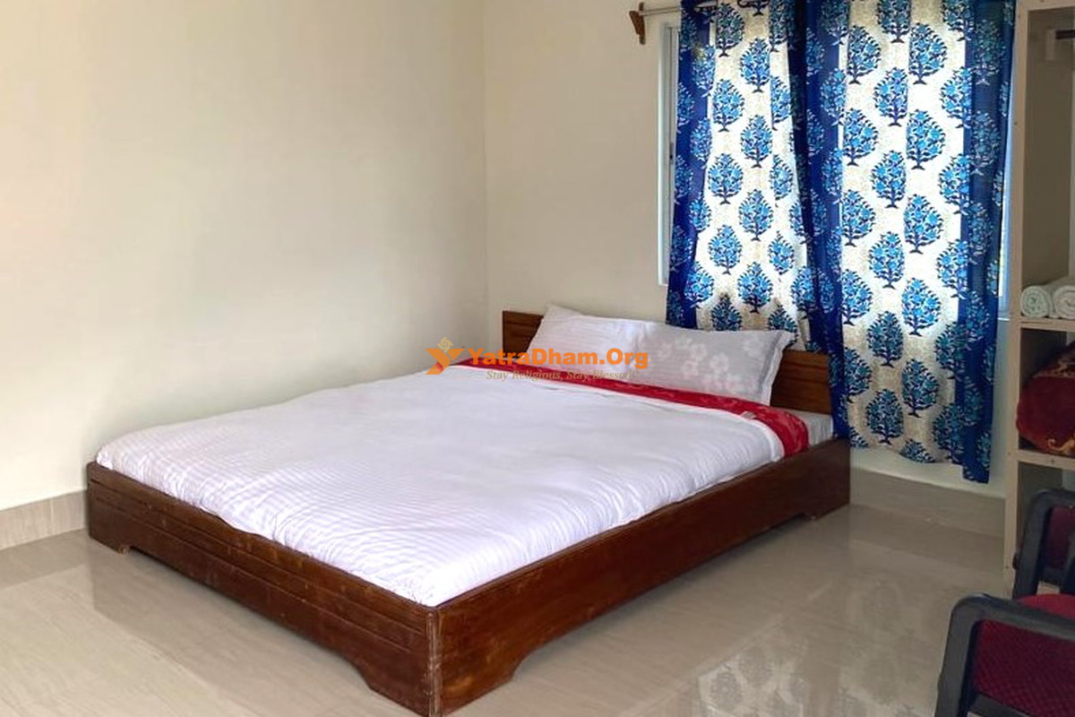 Dirang Keeduk Inn 3 Bed Room View