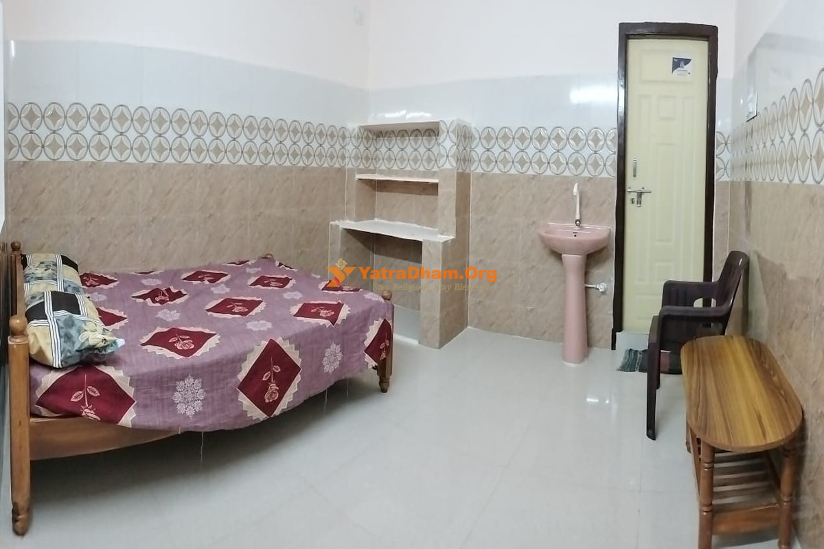 Yadagirigutta Gayathri Residency 2 Bed Room View