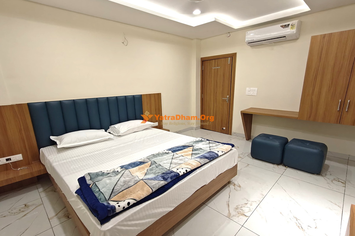Hotel Shri Krishnam Ujjain Room