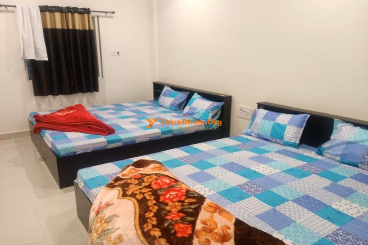 Shree Kesar Palace Ujjain 3 Bed Room