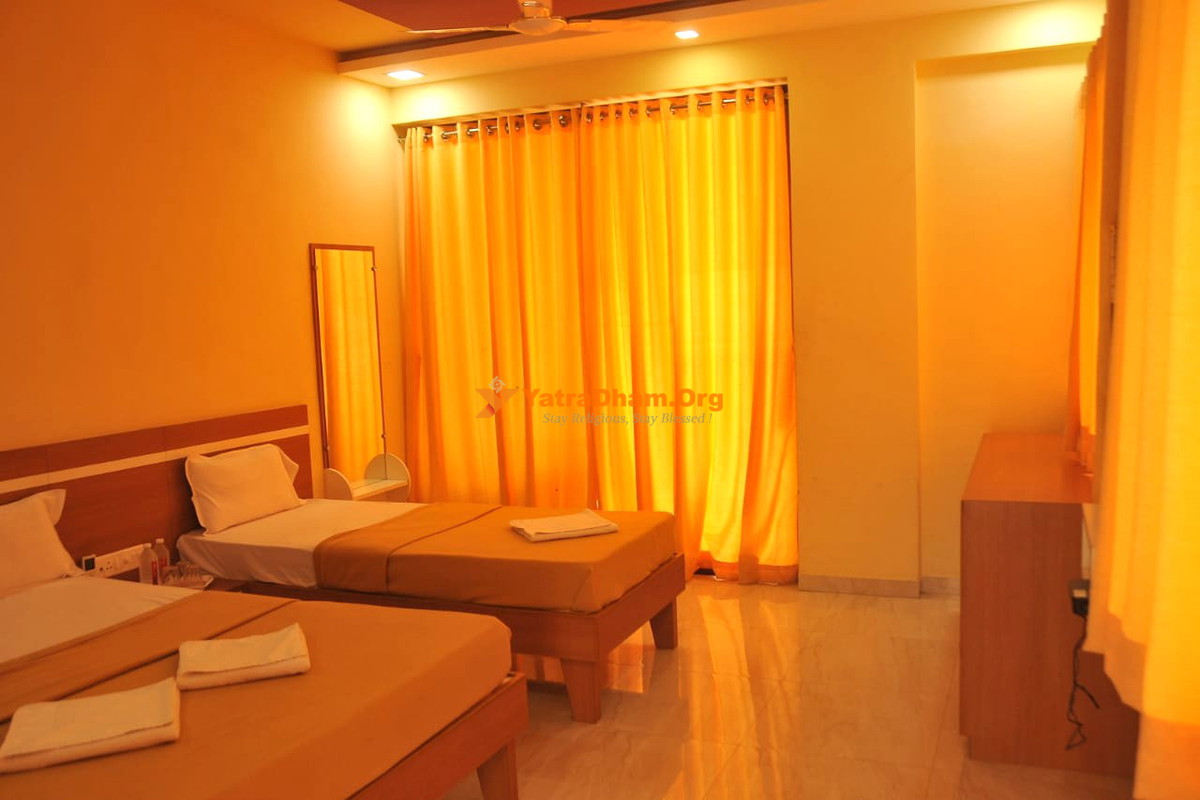 Hotel Tulsi Inn Trimbakeshwar 2 Bed Room