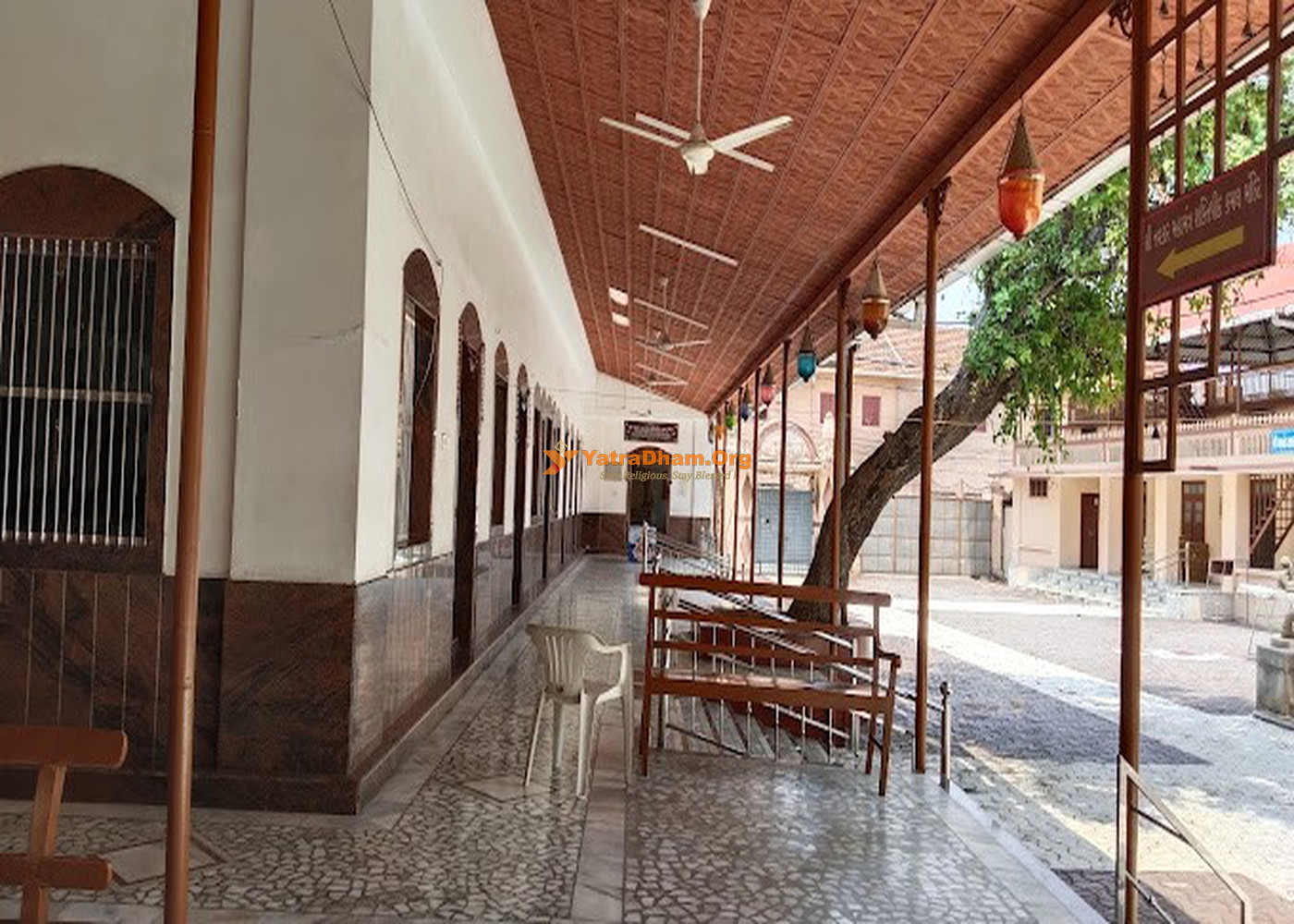 Kochi Dharmanath Jain Temple Lobby