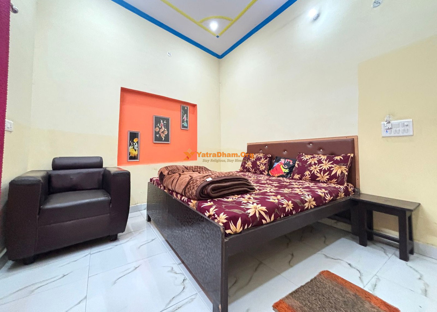 Shri Vinayak Dham Yatri Niwas Naimisharanya 2 Bed Room