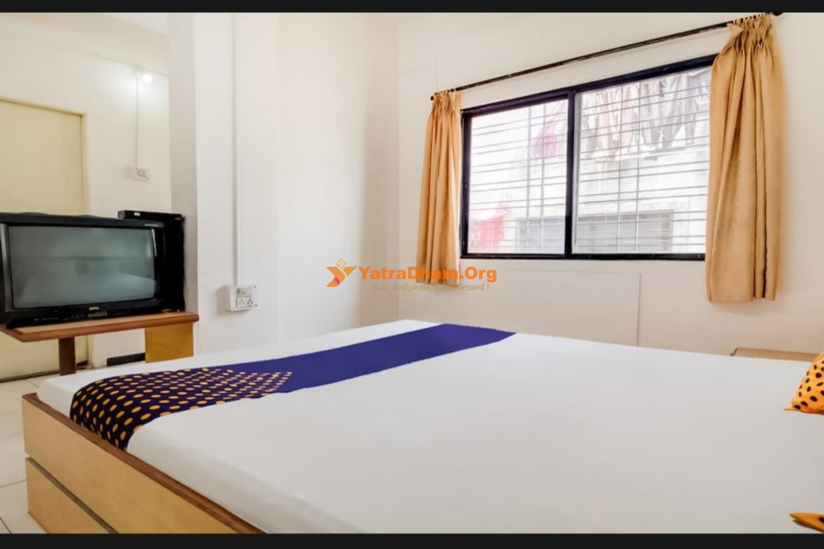 Hotel Rahi Lodging Nashik 2 Bed Room