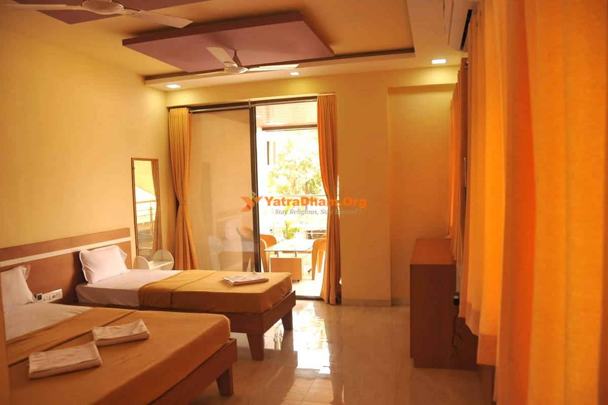 Hotel Tulsi Inn Trimbakeshwar 2 Bed Room 
