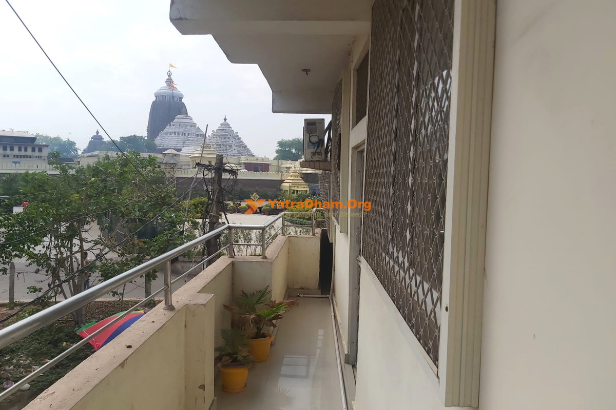 Hotel Jagannath Darshan Yatrik Niwas Puri Lobby