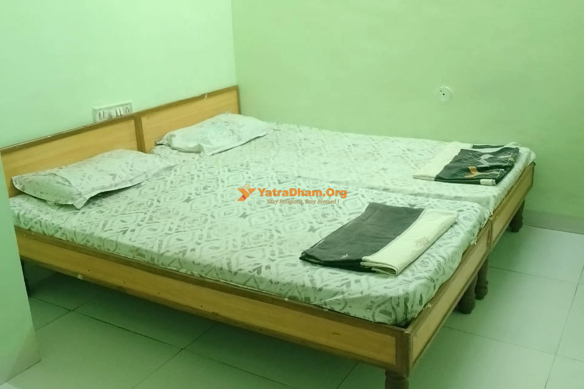 Indore Kewal Kanku Bhawan 2 Bed Room