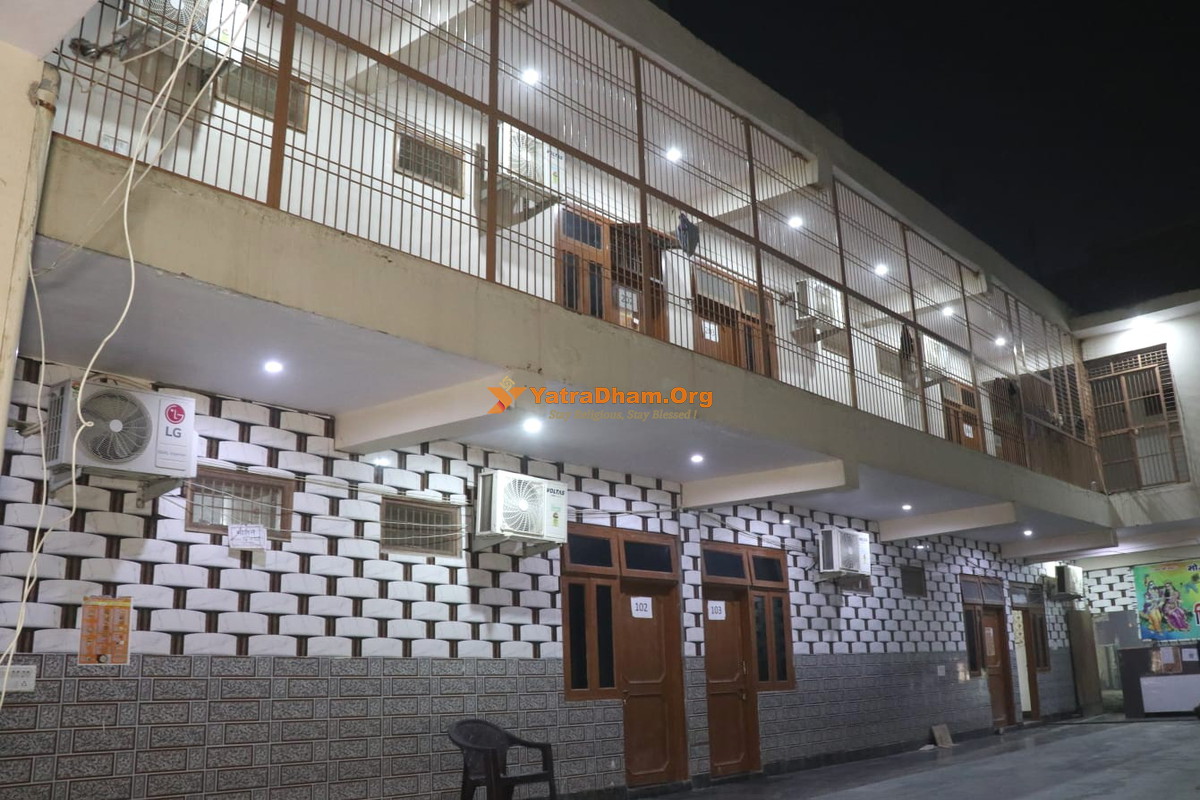 Shri Radha Priya Kunj Vrindavan Building
