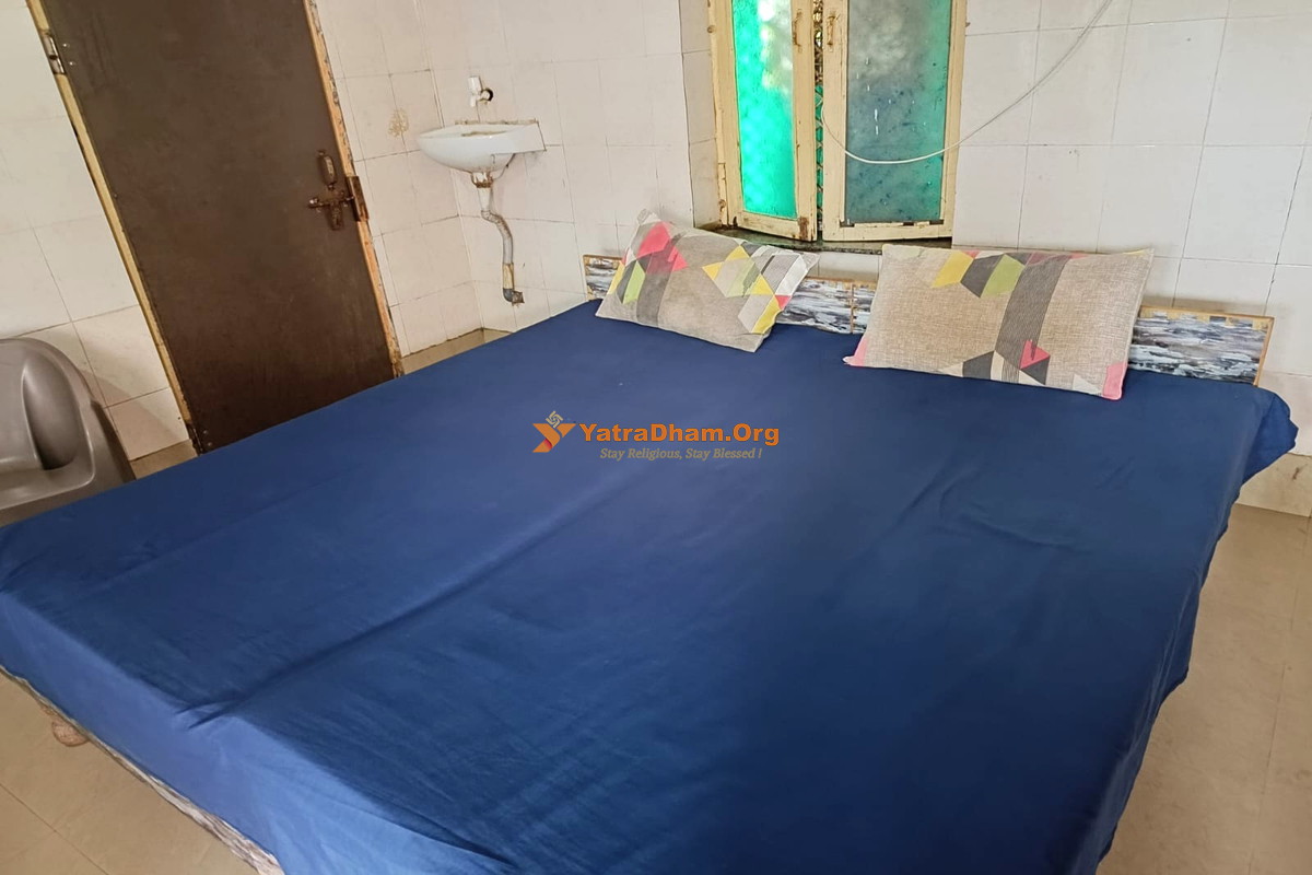 Balkrishna Bhawan Jatipura 2 Bed Room