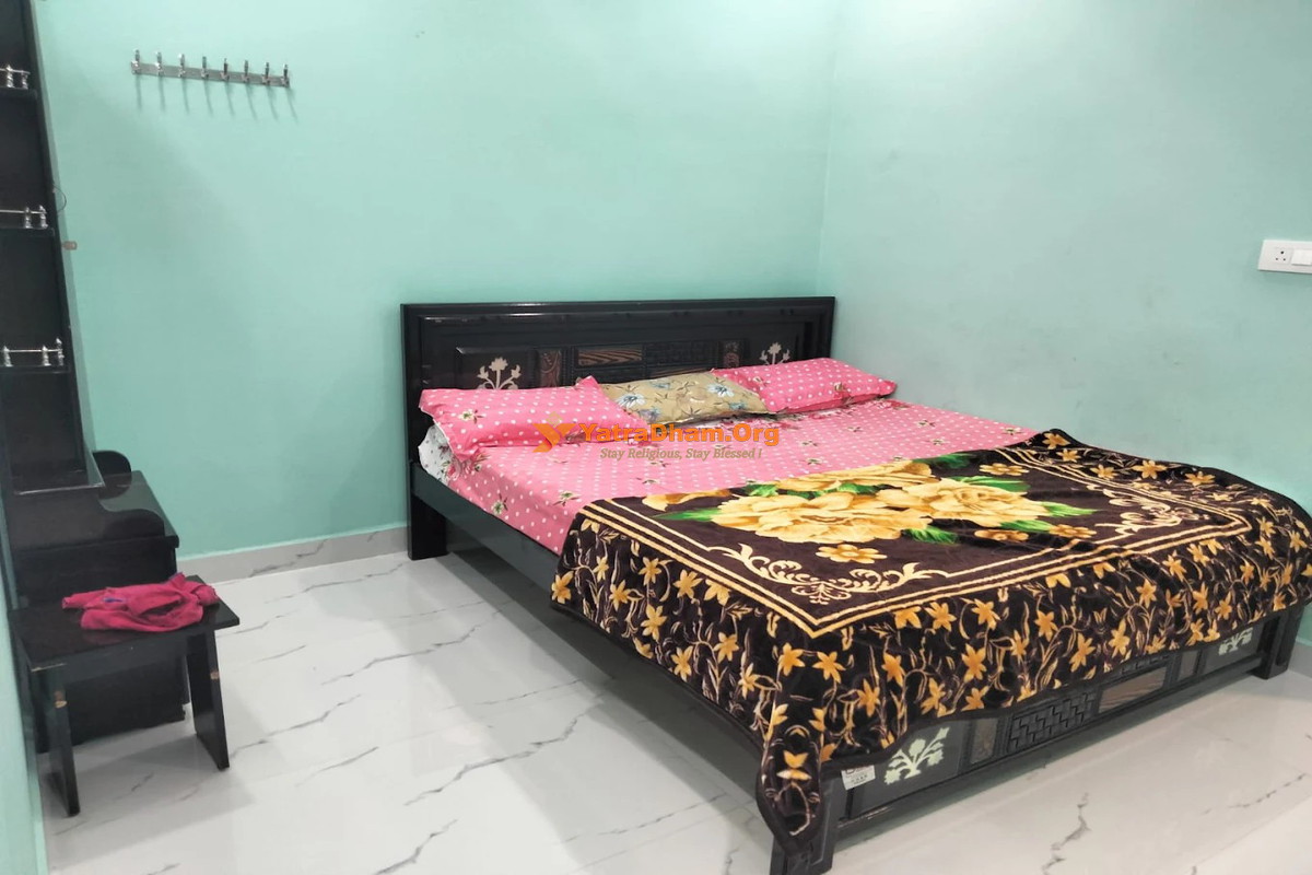 Lakshmi Parvati Lodge Srisailam Room