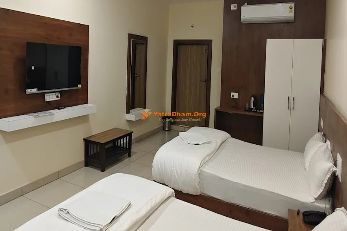 Hotel Trishul Grand Srisailam Room