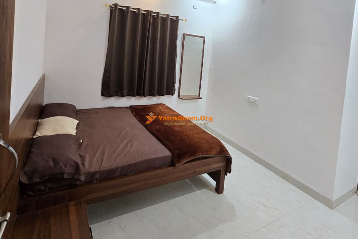 Jai Ganesh Bhakta Niwas Morgaon 2 Bed Room