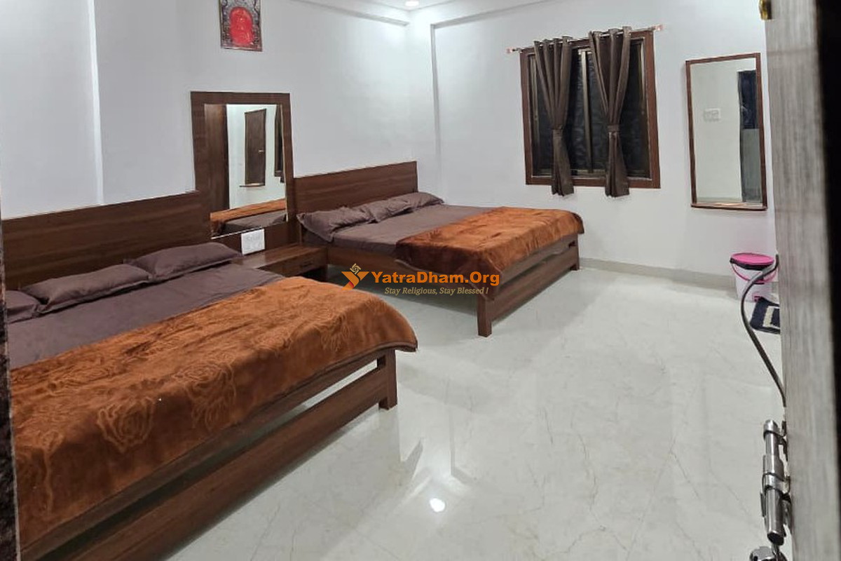 Jai Ganesh Bhakta Niwas Morgaon 4 Bed Room