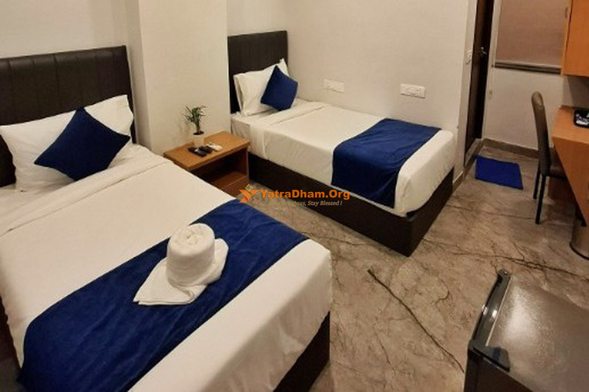 Yellow Sapphire Hotel (Near US Consulate) Hyderabad 2 Bed Room View