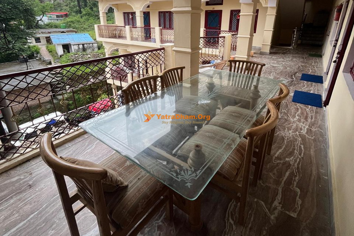 Gujarat Bhavan Phata (Kedarnath Road) 3 Bed Room