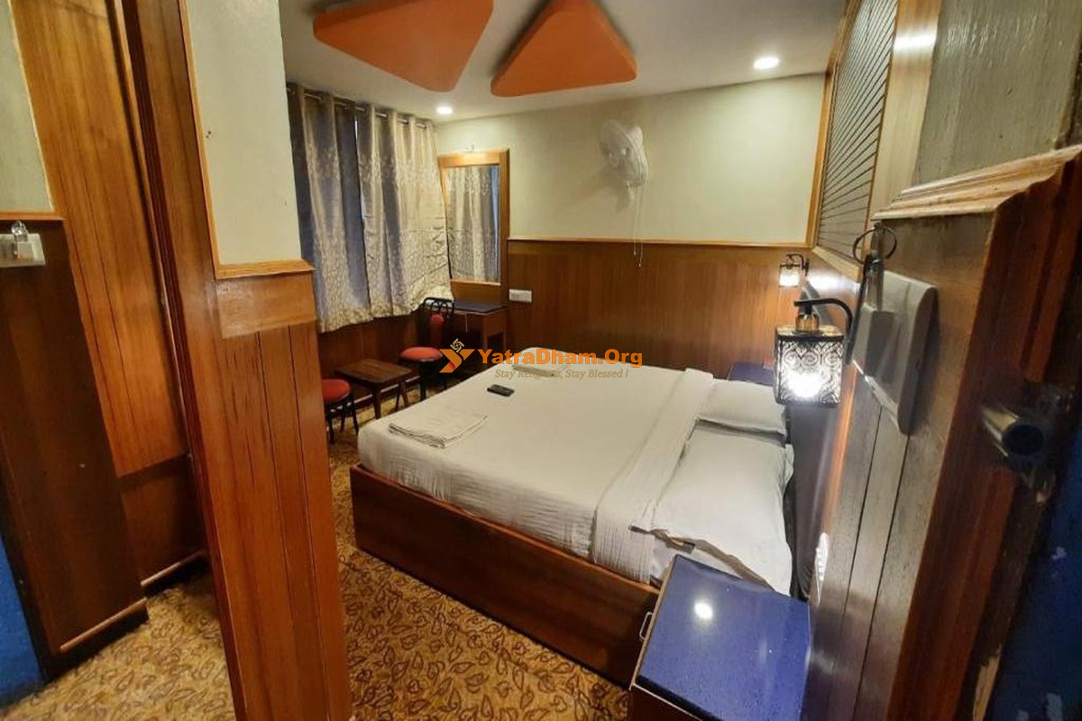 Jayaraj Residency Kodaikanal 2 Bed Room