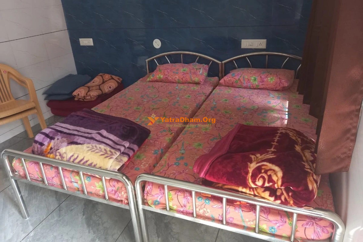 Khodiyar Bhavan Junagadh (Bhavnath) 2 Bed Room