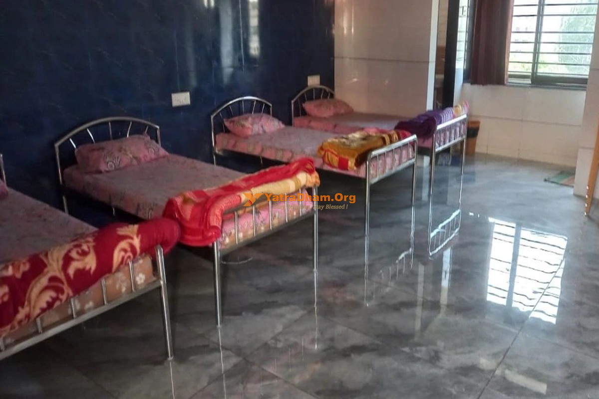 Khodiyar Bhavan Junagadh (Bhavnath) 4 Bed Room