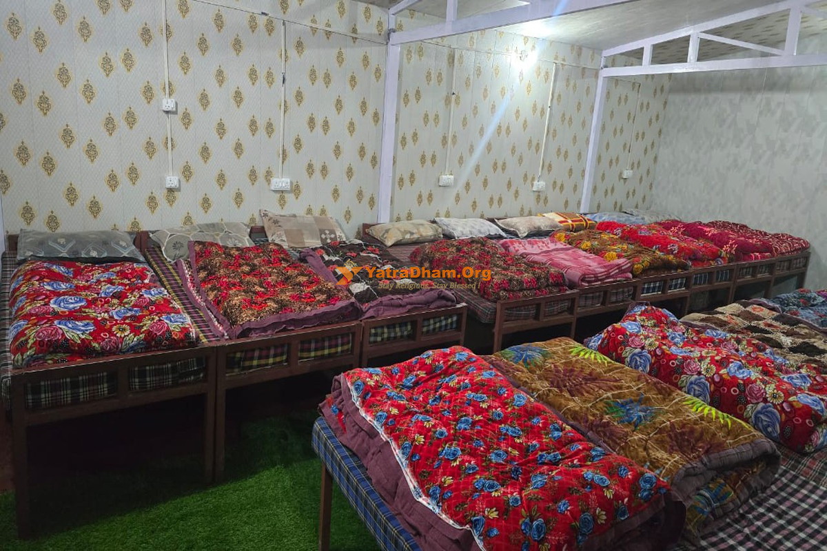 Shankar Hotel - Kedarnath Dormitory View
