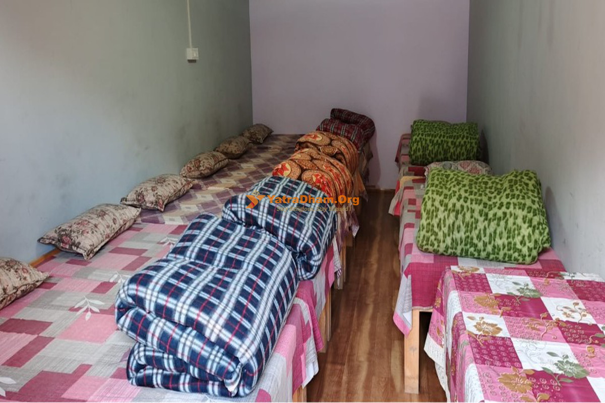 Vyas Velly Nabi Village Nabi 8 Bed Dormitory