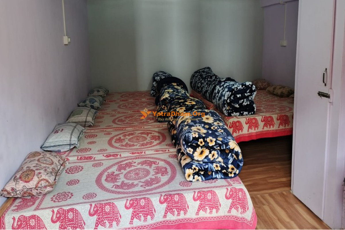 Vyas Velly Nabi Village Nabi 8 Bed Dormitory
