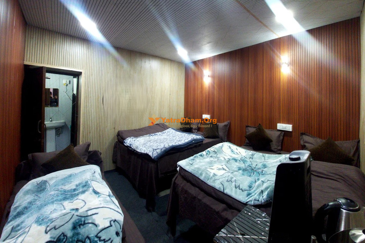 Hotel Parmeshwari Kedarnath 5 Bed Room