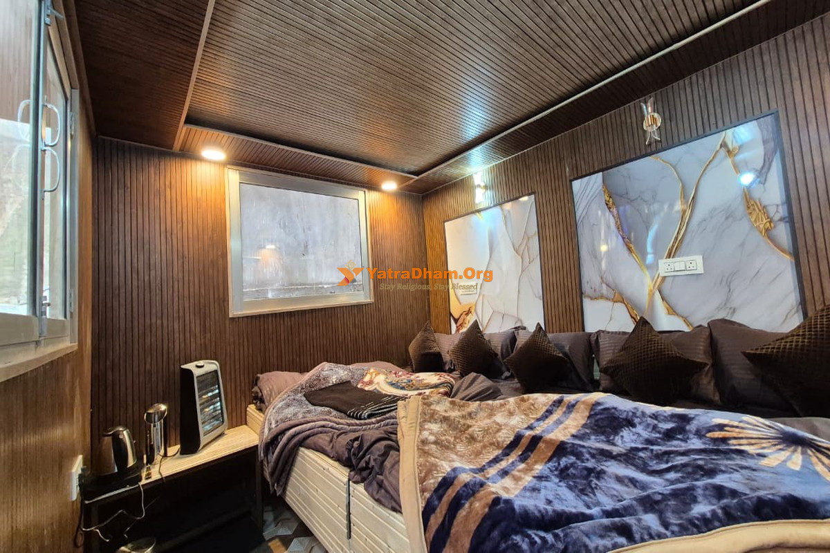 Dhuni Cottage Kedarnath 5 Bed Room