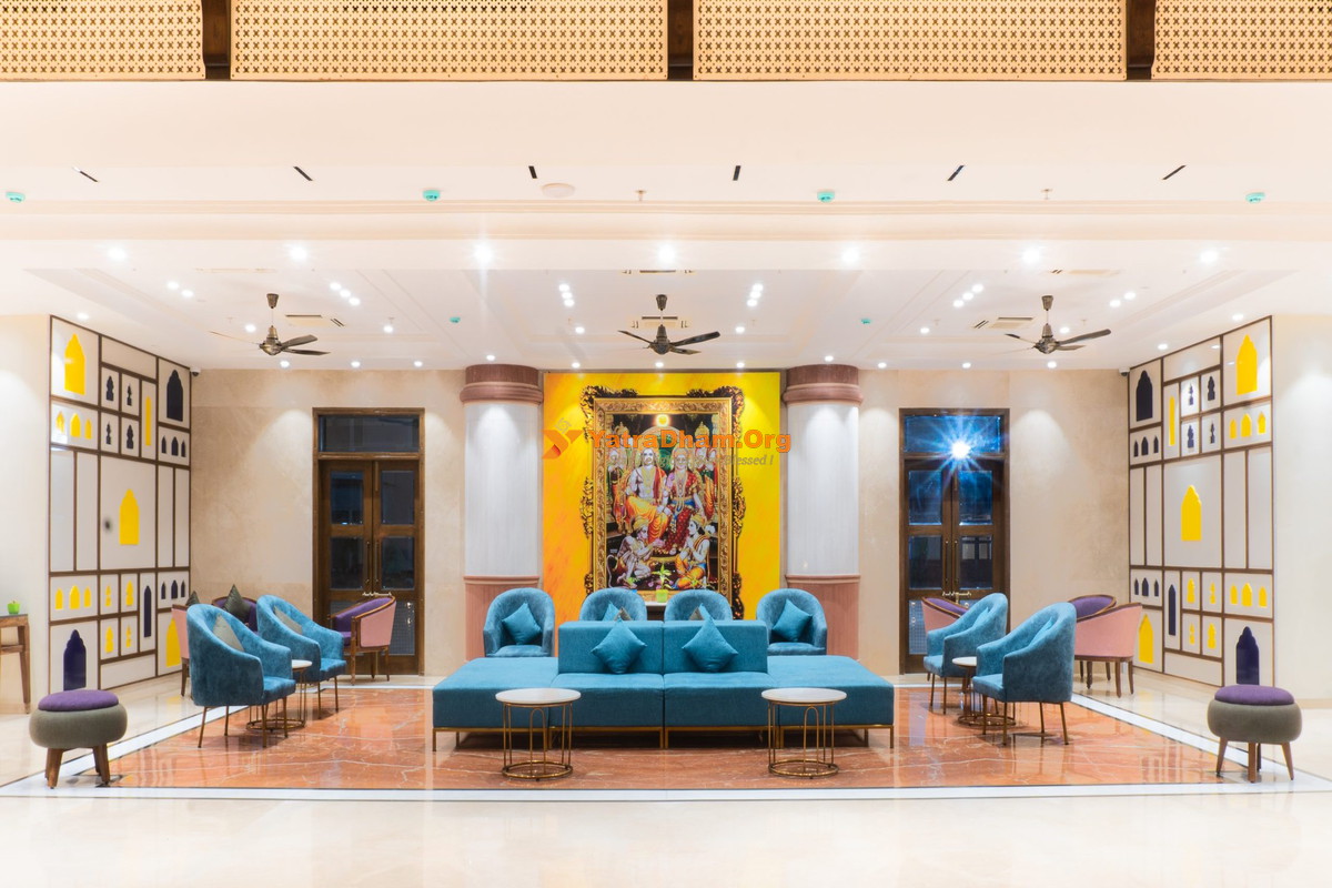 Maharaja Agrasen Palace - Lonavala Lobby View