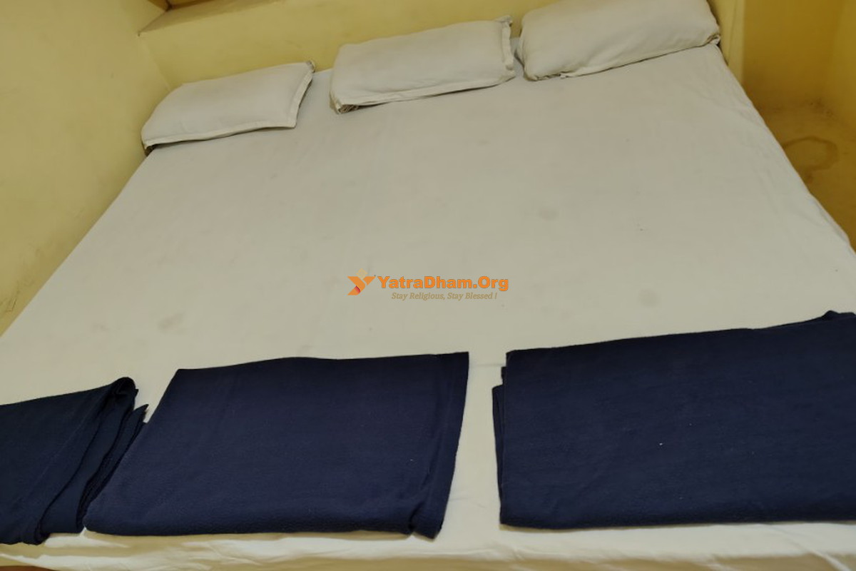 Shri Kashi Annapoorneshwari Trust - Ganagapur 3 Bed Room View