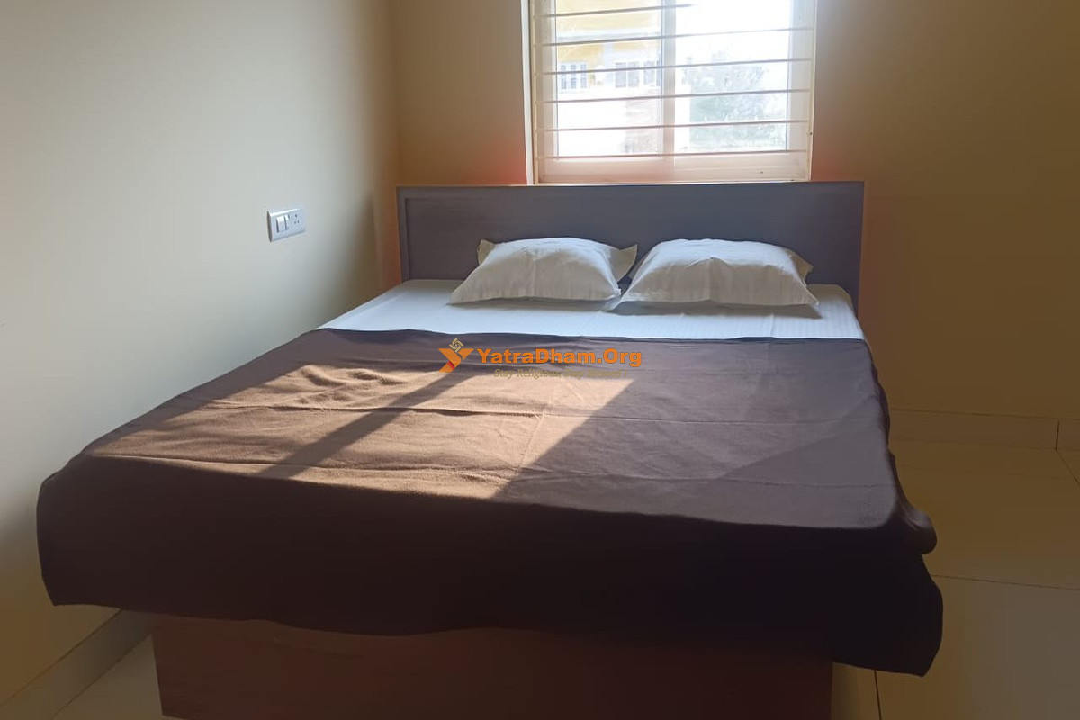 Akhila Bharatheeya Brahmana Karivena Nityannandana satram (ABBKN) - Tiruvannamalai 3 Bed Room View