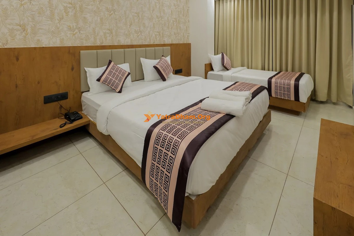 Hotel Shreeji Inn - Somnath 3 Bed Room View