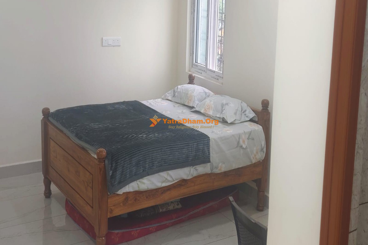 Hotel Royal Rudra Inn Srisailam (Sundipenta) 2 Bed Room