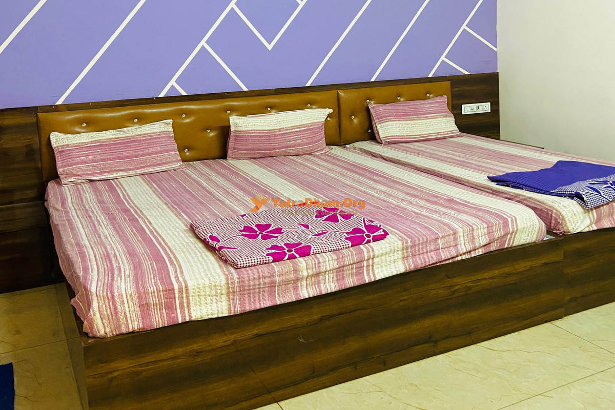 Hotel Shree Shyam Ka Sahara Khatu 3 Bed Room