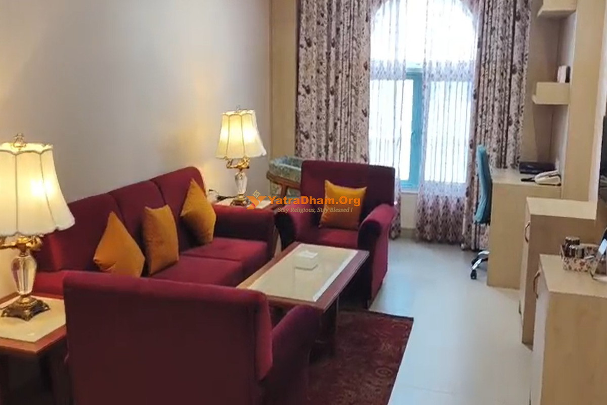 ISKCON Guest House (Kharghar) Navi Mumbai Room