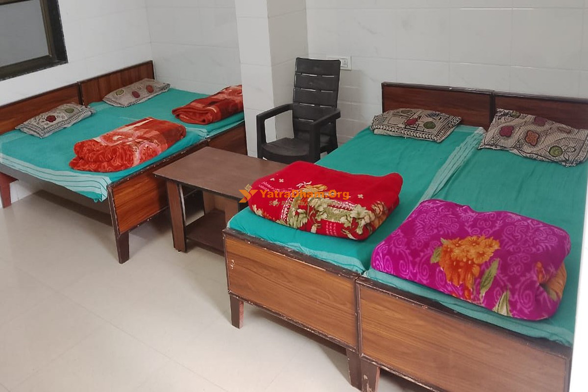 Shri Maheshwari Dharamshala Ramdevra Room