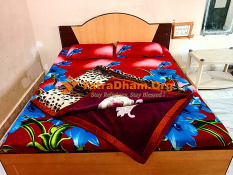 Sai Harsati Dharamshala Shirdi Room