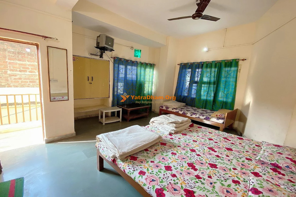 Pitambara Vishranti Grah Datia 3 Bed Room