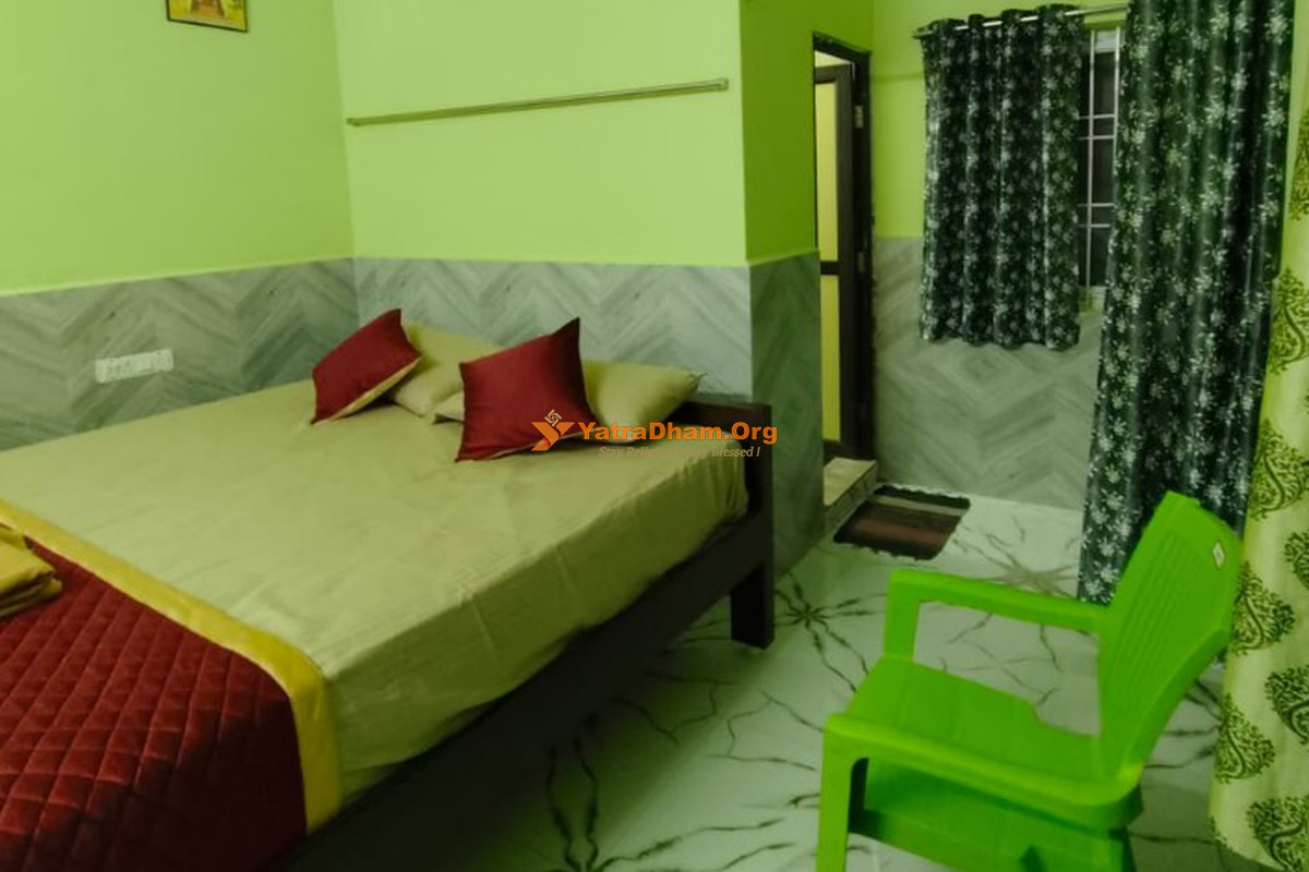 Sri Arunachaleshwara Swamy Aryavysya Vasavi Nityaannadana Satram Trust Tiruvannamalai 2 Bed Room View