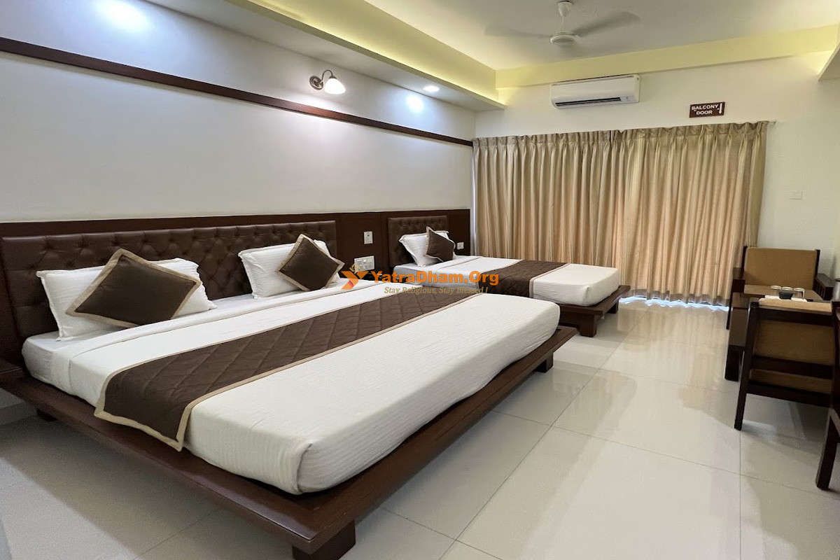 Hotel Adithya View Dharmasthala 3 Bed Room