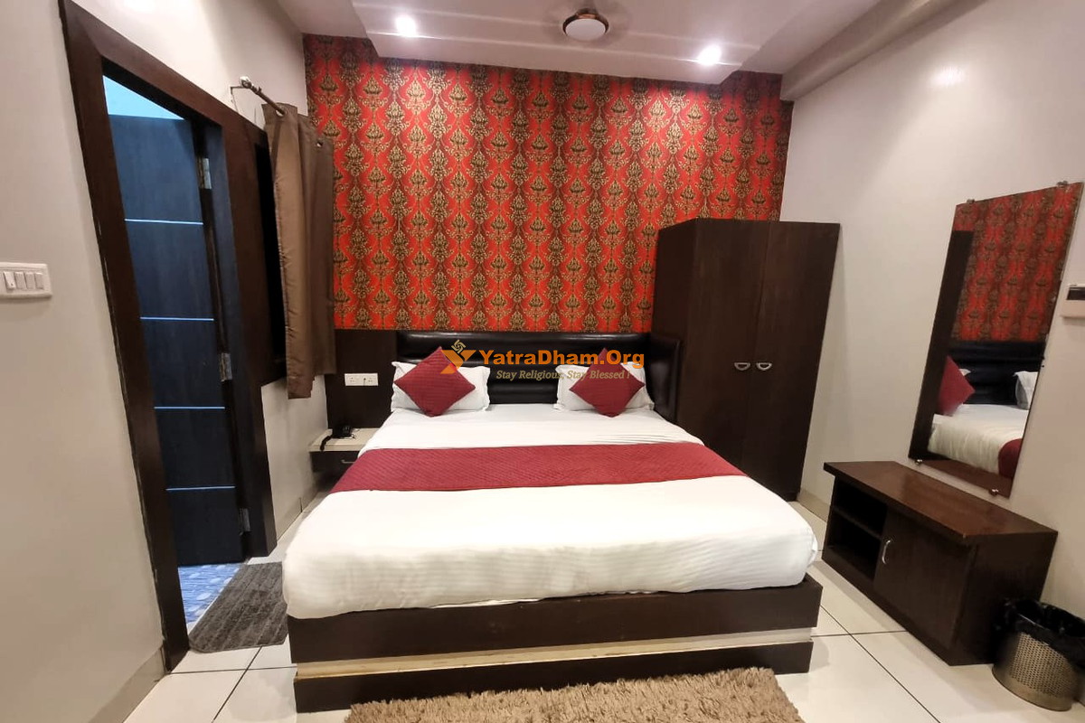 Hotel Mukesh Prayagraj Palace 2 Bed Room