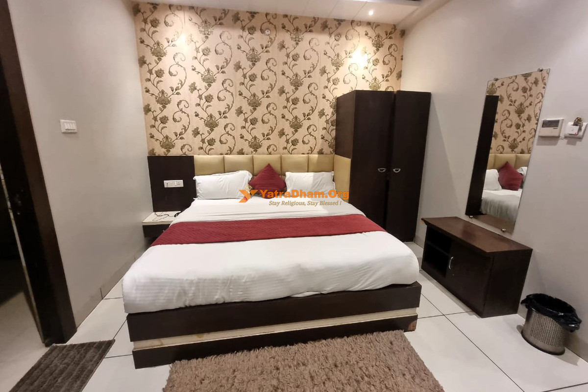 Allahabad (Prayagraj) Hotel Mukesh Palace 2 Bed Room
